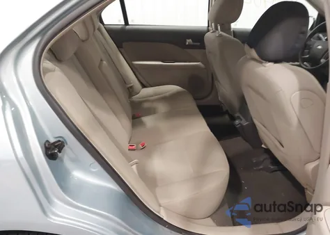 2010 Ford Fusion Hybrid from USA, damaged, VIN 3FADP0L37AR161066